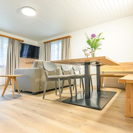 Kehr Apartment - Aare Jungfrau Ag กรินเดลวัลด์ ภายนอก รูปภาพ
