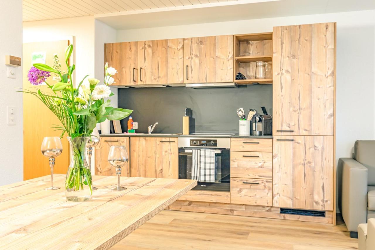 Kehr Apartment - Aare Jungfrau Ag กรินเดลวัลด์ ภายนอก รูปภาพ
